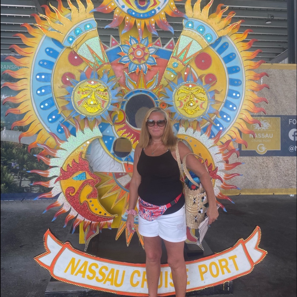 🦋🦋 Posh Ambassador 🦋🦋